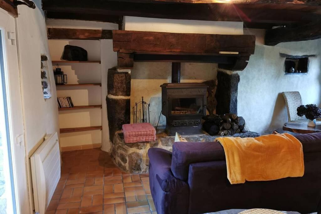 Petite Maison Dans Les Monts D'Arree Ty Coz Commana 외부 사진