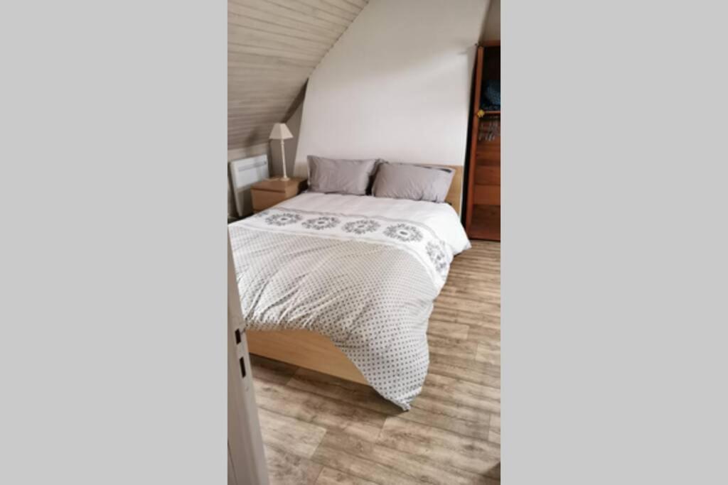 Petite Maison Dans Les Monts D'Arree Ty Coz Commana 외부 사진